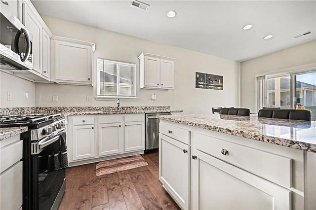 7735 NW 124th Street, Kansas City, MO 64163