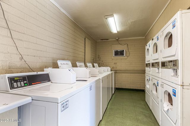 2633 W OCOTILLO Road 3, Phoenix, AZ 85017