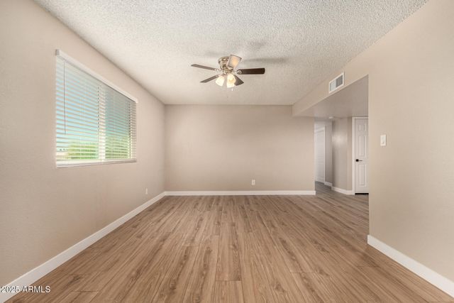 2633 W OCOTILLO Road 3, Phoenix, AZ 85017