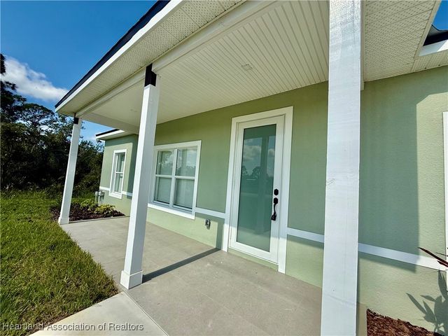 350 Hallmark Avenue, Lake Placid, FL 33852