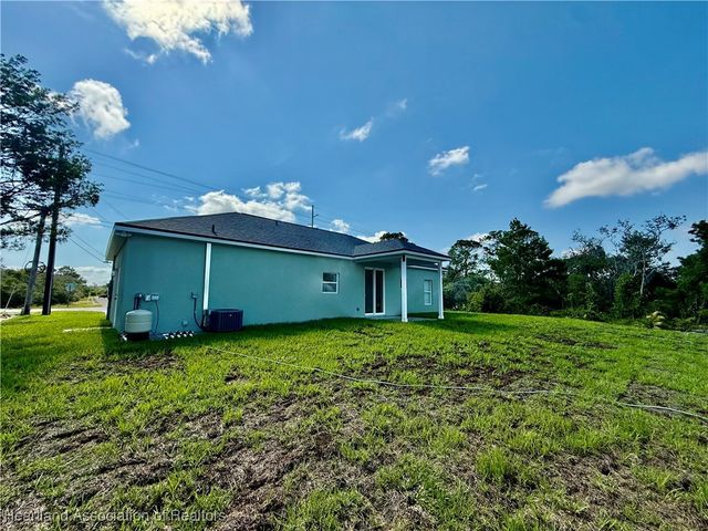350 Hallmark Avenue, Lake Placid, FL 33852