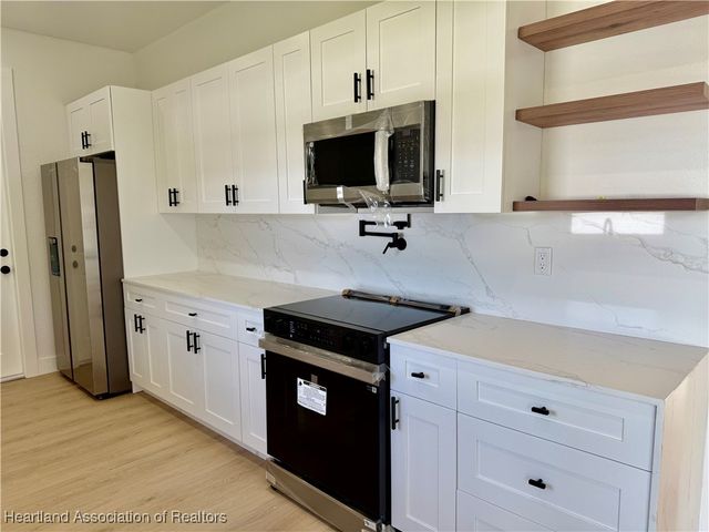 350 Hallmark Avenue, Lake Placid, FL 33852