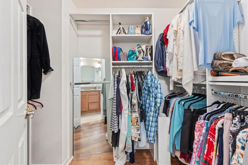 Image 19 of property listing at 1103 BECKER AVENUE, The Villages, FL 32163