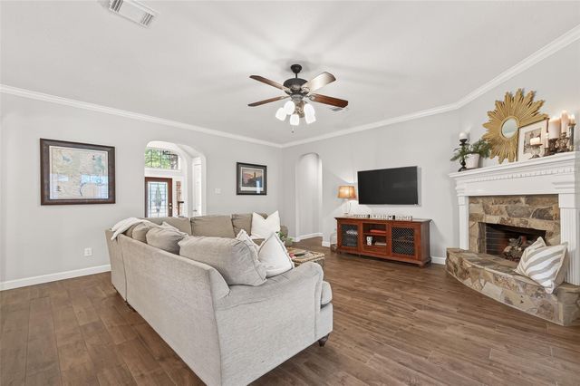 930 Burchton Drive, Sugar Land, TX 77479