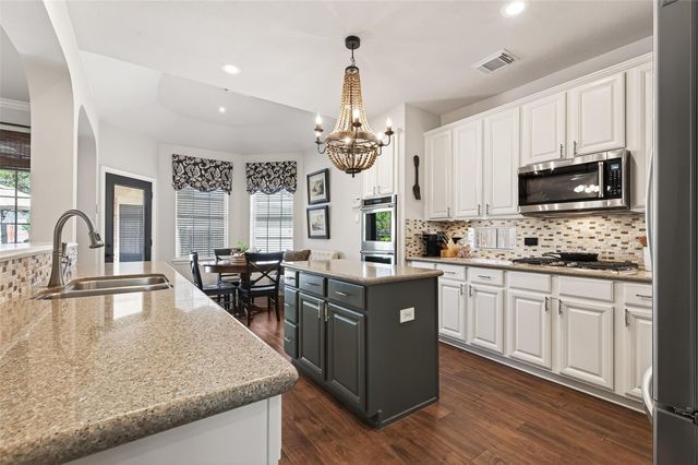 930 Burchton Drive, Sugar Land, TX 77479