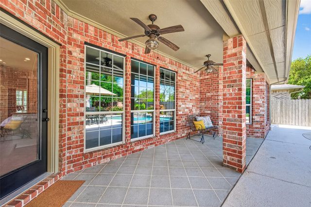 930 Burchton Drive, Sugar Land, TX 77479