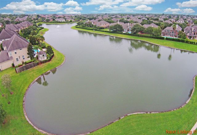 930 Burchton Drive, Sugar Land, TX 77479