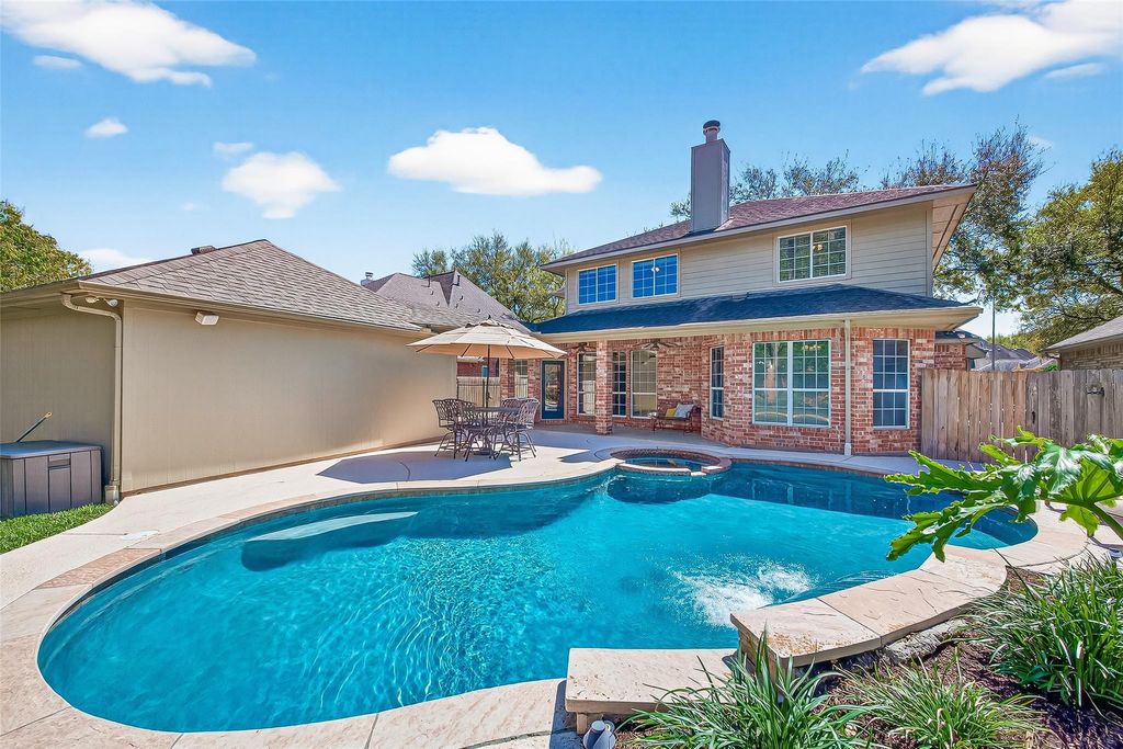 930 Burchton Drive, Sugar Land, TX 77479