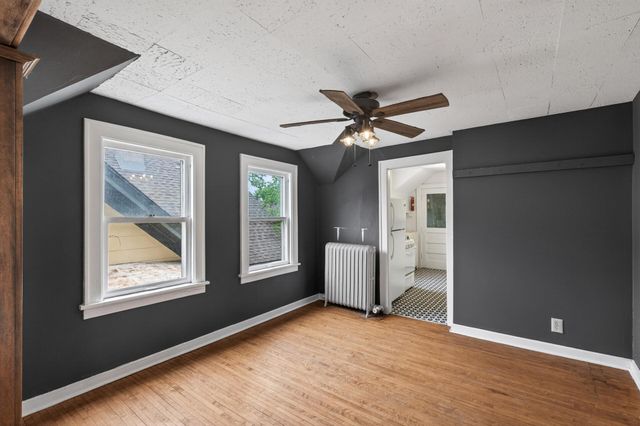 1034 14th Avenue SE, Minneapolis, MN 55414