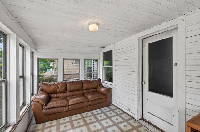 1034 14th Avenue SE, Minneapolis, MN 55414