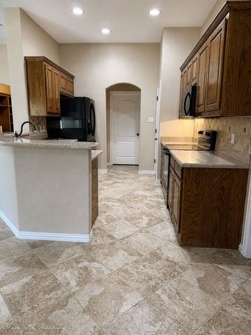 108 Tay Court, Weatherford, TX 76088
