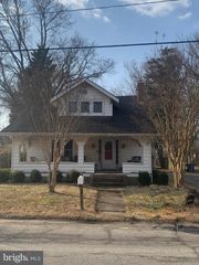 412 MAIN ST, Stevensville, MD 21666