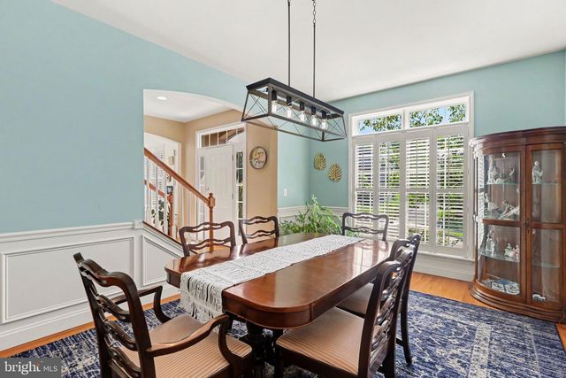 1095 NEWBOLD LN, Mechanicsburg, PA 17050