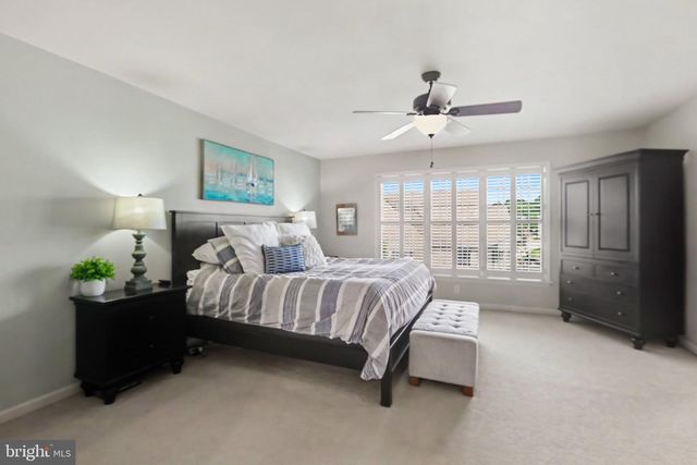 1095 NEWBOLD LN, Mechanicsburg, PA 17050