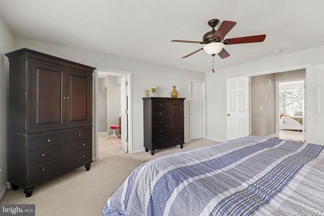 1095 NEWBOLD LN, Mechanicsburg, PA 17050