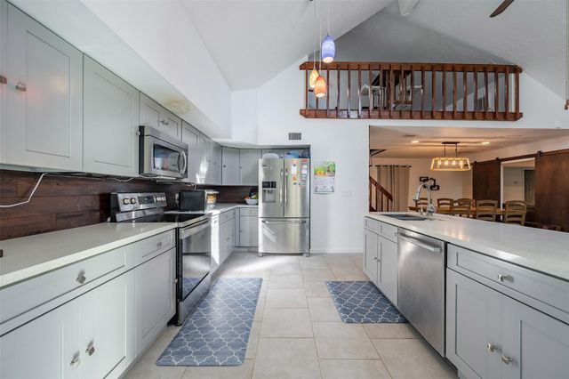 2111 Gray Falls Drive, Houston, TX 77077