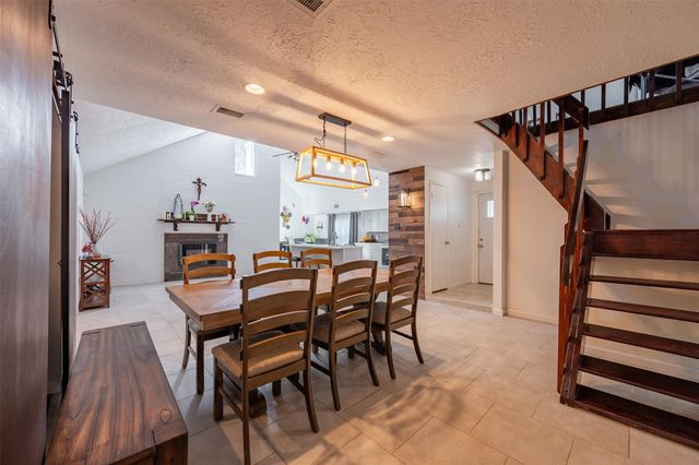 2111 Gray Falls Drive, Houston, TX 77077