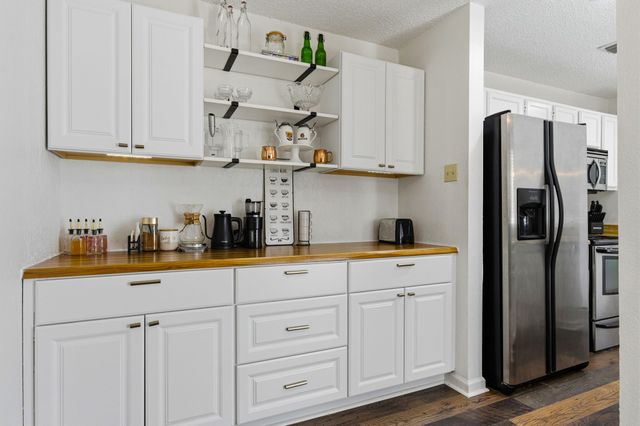 3939 Buena Vista Street B, Dallas, TX 75204