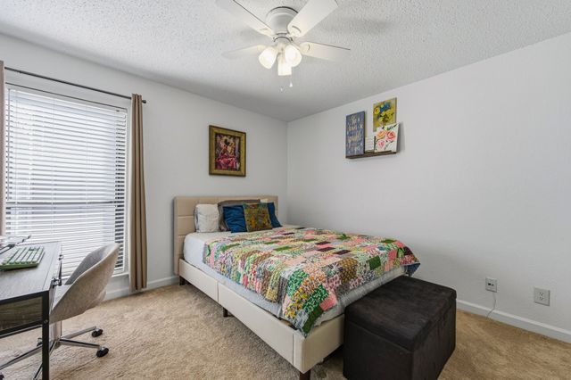 3939 Buena Vista Street B, Dallas, TX 75204