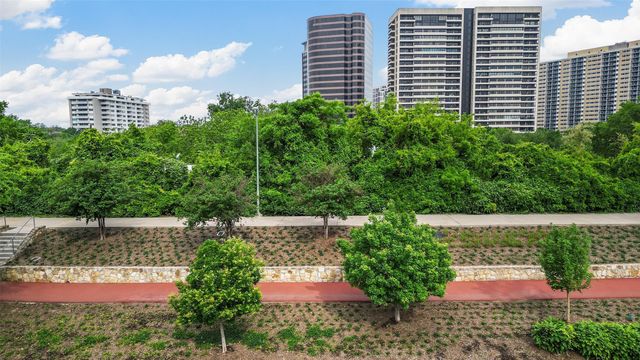 3939 Buena Vista Street B, Dallas, TX 75204