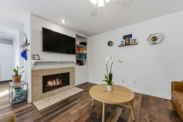 3939 Buena Vista Street B, Dallas, TX 75204