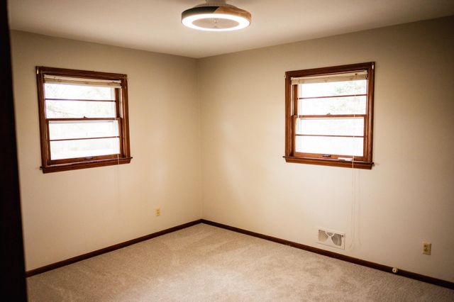 9216 Upton Avenue S, Bloomington, MN 55431