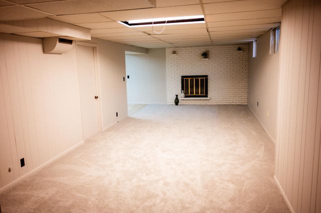 9216 Upton Avenue S, Bloomington, MN 55431