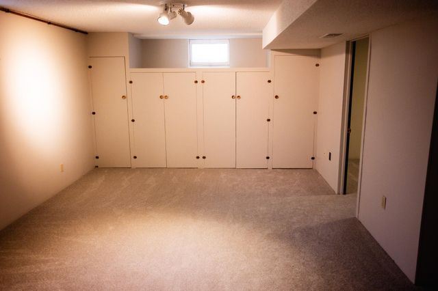 9216 Upton Avenue S, Bloomington, MN 55431