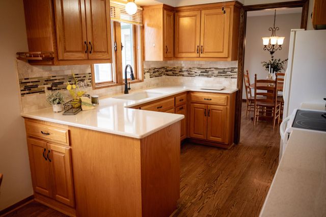 9216 Upton Avenue S, Bloomington, MN 55431