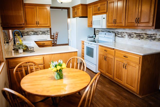 9216 Upton Avenue S, Bloomington, MN 55431