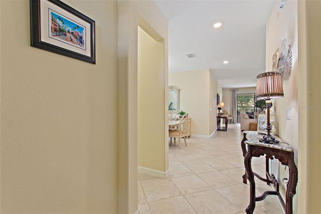 1311 GLENEAGLES LANE, Davenport, FL 33896