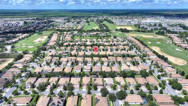 1311 GLENEAGLES LANE, Davenport, FL 33896