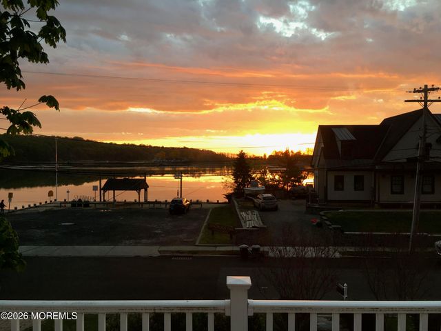 8 Avenue Of Two Rivers, Rumson, NJ 07760