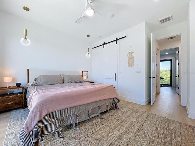 101 W WARREN AVENUE 3, Tampa, FL 33602