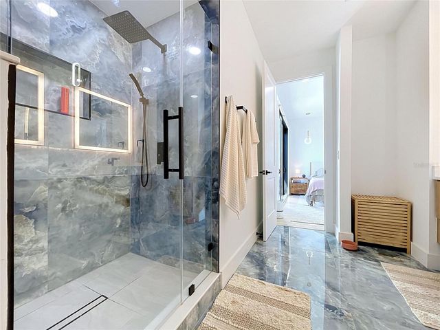 101 W WARREN AVENUE 3, Tampa, FL 33602