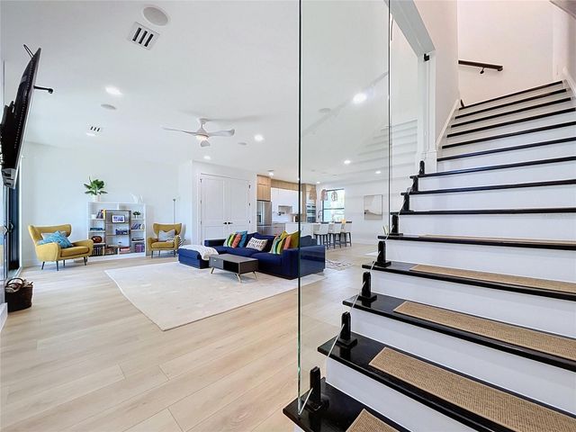 101 W WARREN AVENUE 3, Tampa, FL 33602