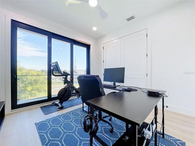 101 W WARREN AVENUE 3, Tampa, FL 33602
