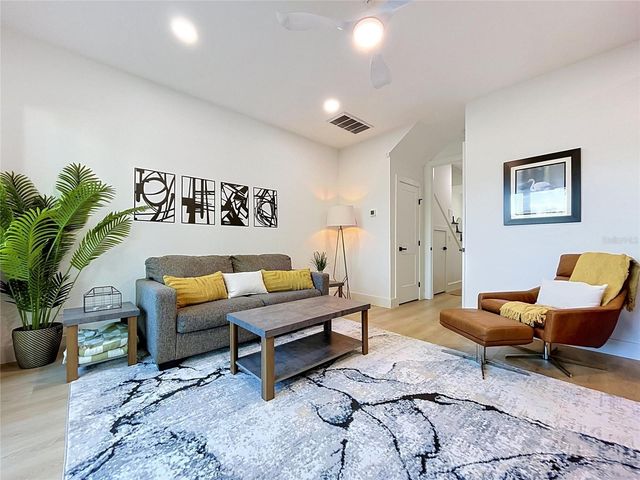 101 W WARREN AVENUE 3, Tampa, FL 33602