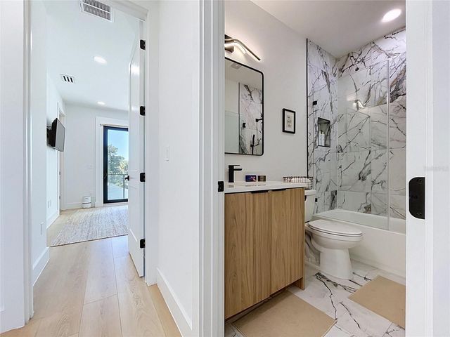 101 W WARREN AVENUE 3, Tampa, FL 33602