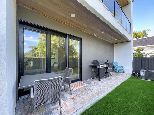 101 W WARREN AVENUE 3, Tampa, FL 33602
