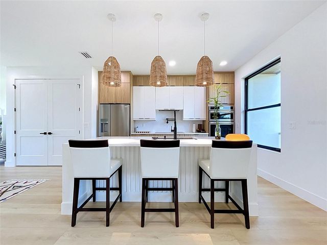101 W WARREN AVENUE 3, Tampa, FL 33602