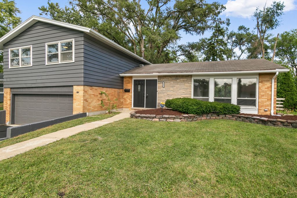 2620 A Turtle Creek Drive, Hazel Crest, IL 60429 — exterior