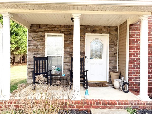 5876 St Peters Church Road, Conover, NC 28613