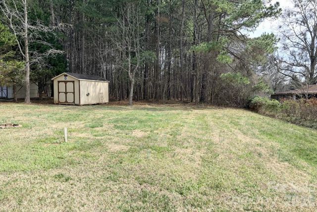 5876 St Peters Church Road, Conover, NC 28613