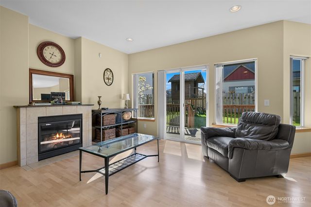2624 Glenmore Street, Ferndale, WA 98248