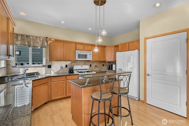2624 Glenmore Street, Ferndale, WA 98248