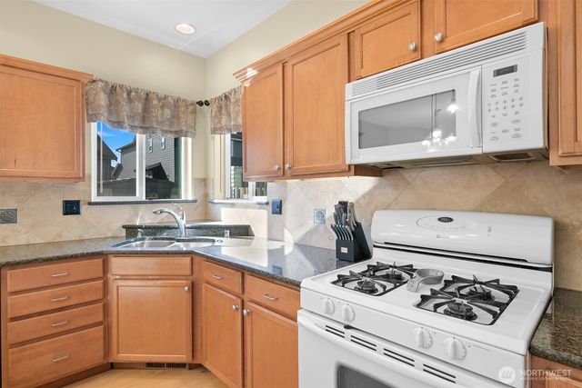 2624 Glenmore Street, Ferndale, WA 98248