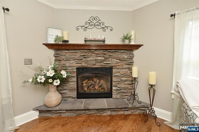 6 Long Avenue, Mahwah, NJ 07430