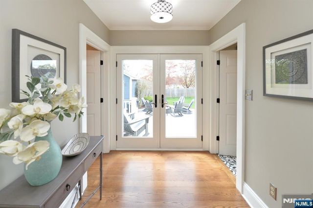 6 Long Avenue, Mahwah, NJ 07430