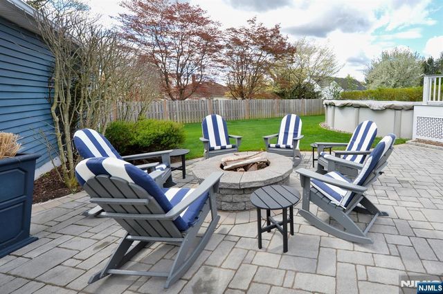 6 Long Avenue, Mahwah, NJ 07430